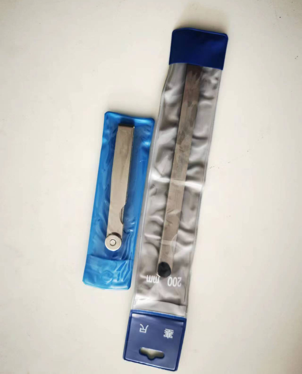 塞尺
